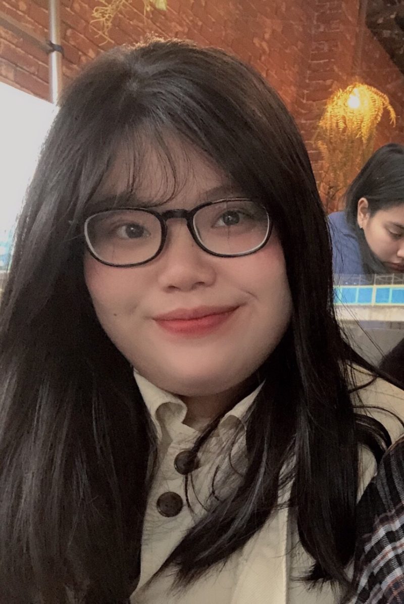 Nhi